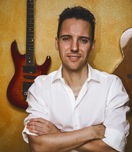 Helmut Scholz, Gitarrenunterricht, Gitarrenlehrer, Mannheim Helmut Scholz, Gitarrenunterricht, Gitarrenlehrer, Mannheim